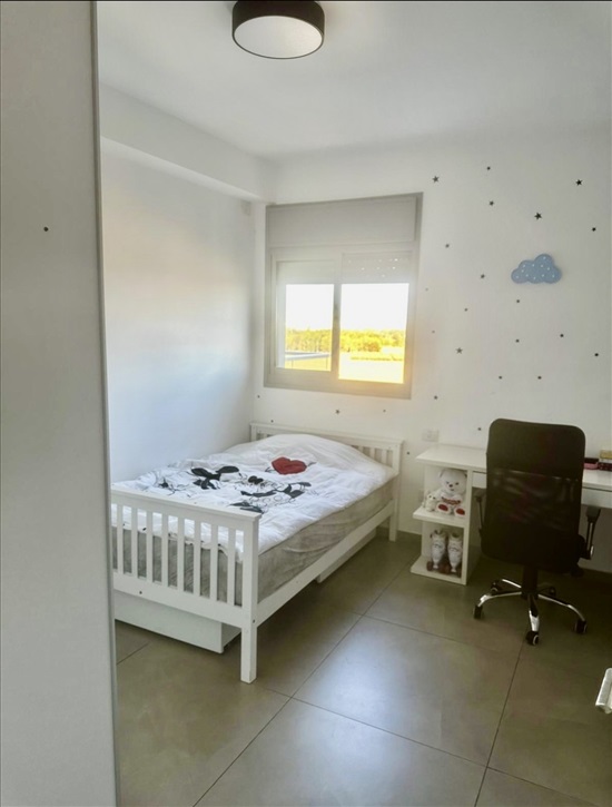 תמונה 10 ,דירה 4 חדרים למכירה ביבנה, חרמון, נאות שז``ר