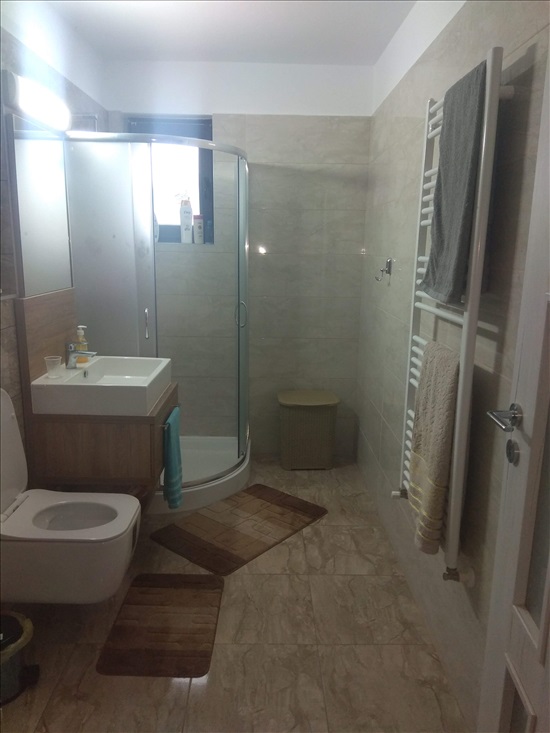 תמונה 4 ,דירה 2 חדרים למכירה בבראשוב  רומניה, Dupa Iniste, shei  העיר העתיקה