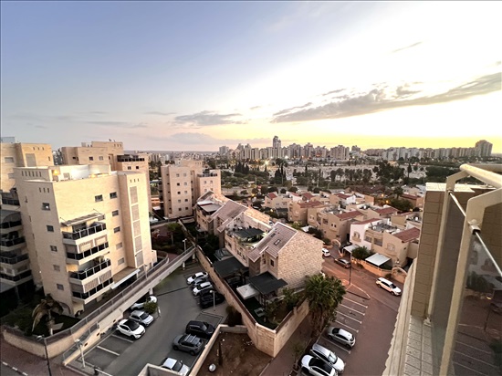 תמונה 1 ,דירה 4 חדרים למכירה בבאר שבע, רחבת ימית 18, ט