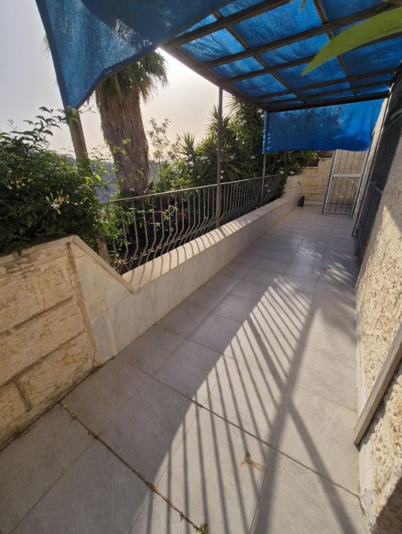 תמונה 3 ,קוטג 7 חדרים למכירה בירושלים, רפאל דה לה פרגולה, גילה