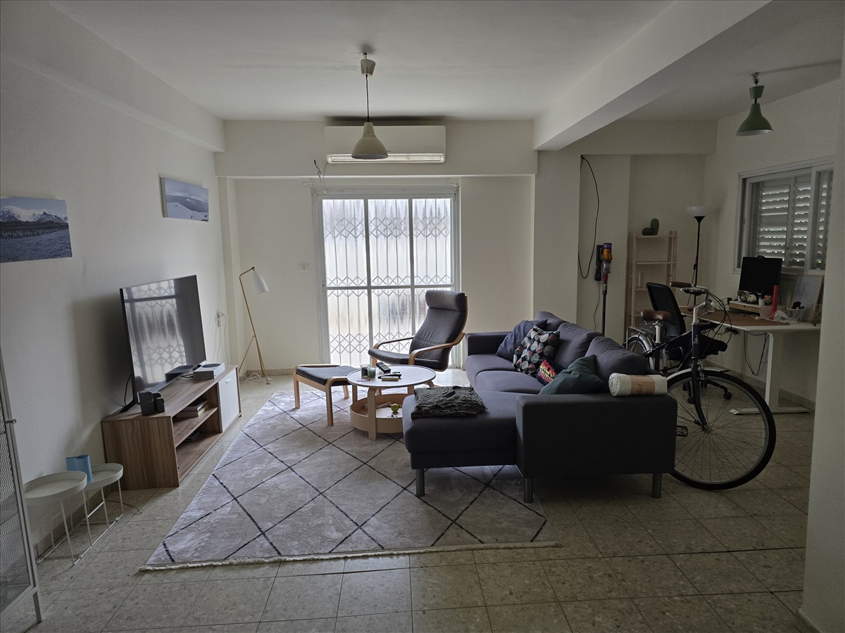 תמונה 1, דו משפחתי 2.5 חדרים למכירה בתל אביב יפו, שביל היסמין, רמת ישראל
