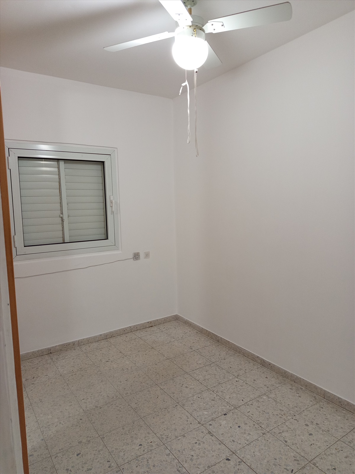 תמונה 1, דירה 3 חדרים למכירה בראשון לציון, עולי הגרדום, עולי הגרדום