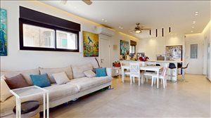 דירה למכירה 4.5 חדרים בירושלים הברון הירש קרית משה 