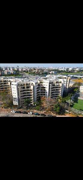 דירה למכירה 4 חדרים ברעננה הפרחים 17 