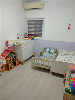 דירה למכירה 3 חדרים בחולון זלמן ארן 