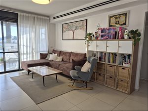 דירה למכירה 4 חדרים ברחובות מזרחי דוד  