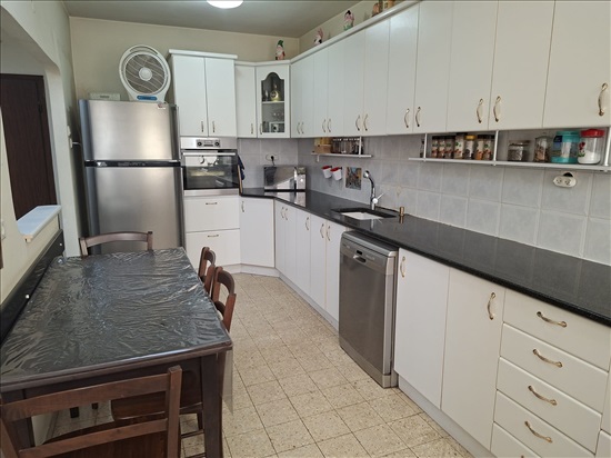 תמונה 3 ,דירה 4 חדרים למכירה בחולון, נס ציונה, קרית העבודה