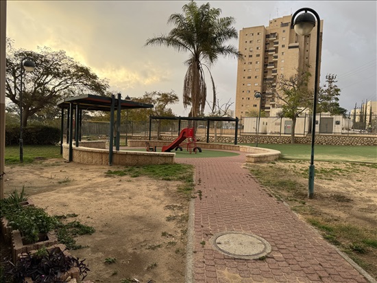 תמונה 3 ,דירה 4 חדרים למכירה בבאר שבע, סרן דב, נווה זאב