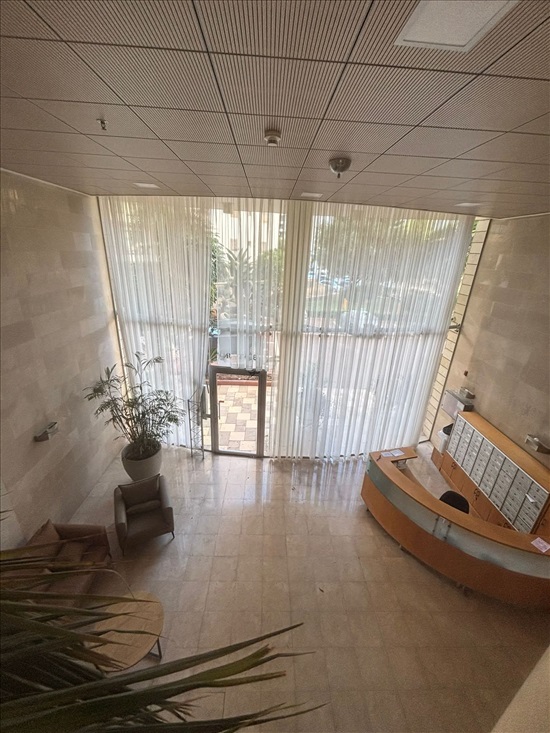 תמונה 1 ,דירה 4 חדרים למכירה בחולון , יגאל ידין , ח 300