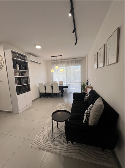 תמונה 1 ,דירה 3.5 חדרים למכירה ברכסים, הנרקיסים, בני תורה