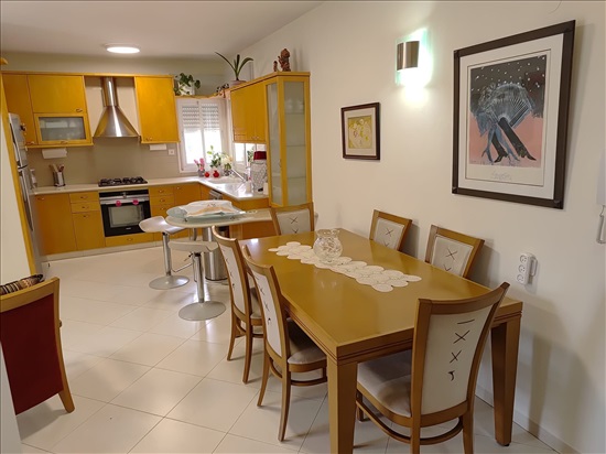 תמונה 3 ,דירה 3.5 חדרים למכירה בהיפה, תאשור , ורדיה