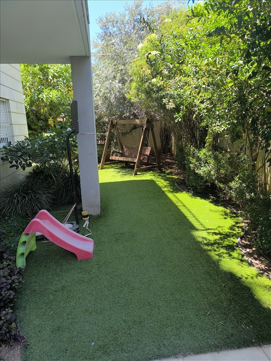 תמונה 2 ,דירת גן 5 חדרים למכירה בלוד, משה רבנו, גני איילון