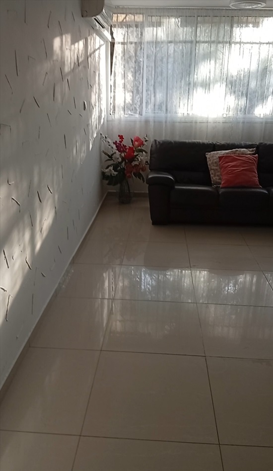 תמונה 2 ,דירה 3 חדרים למכירה בבית שמש , רמב״ם , עליה -רמב״ם 