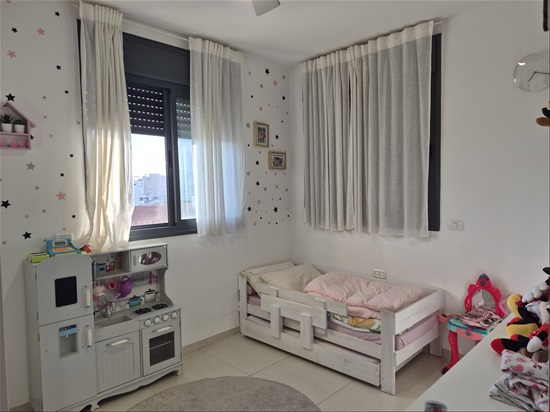 תמונה 5 ,דירה 4 חדרים למכירה ברחובות, מזרחי דוד , שעריים