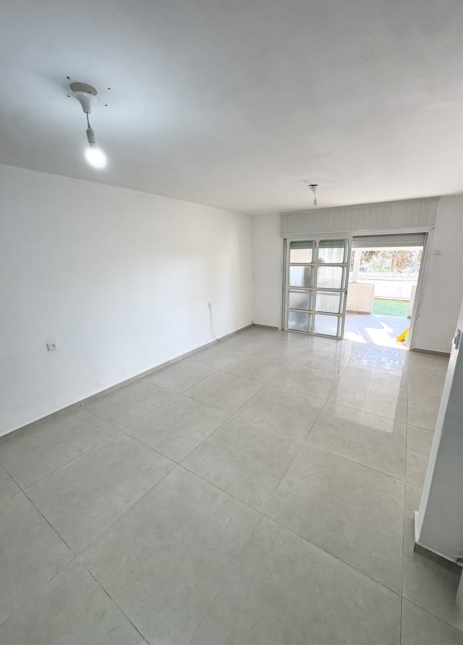 תמונה 3, דירת גן 4.5 חדרים למכירה במגדל העמק, שביל הנרקיס, נוף העמק