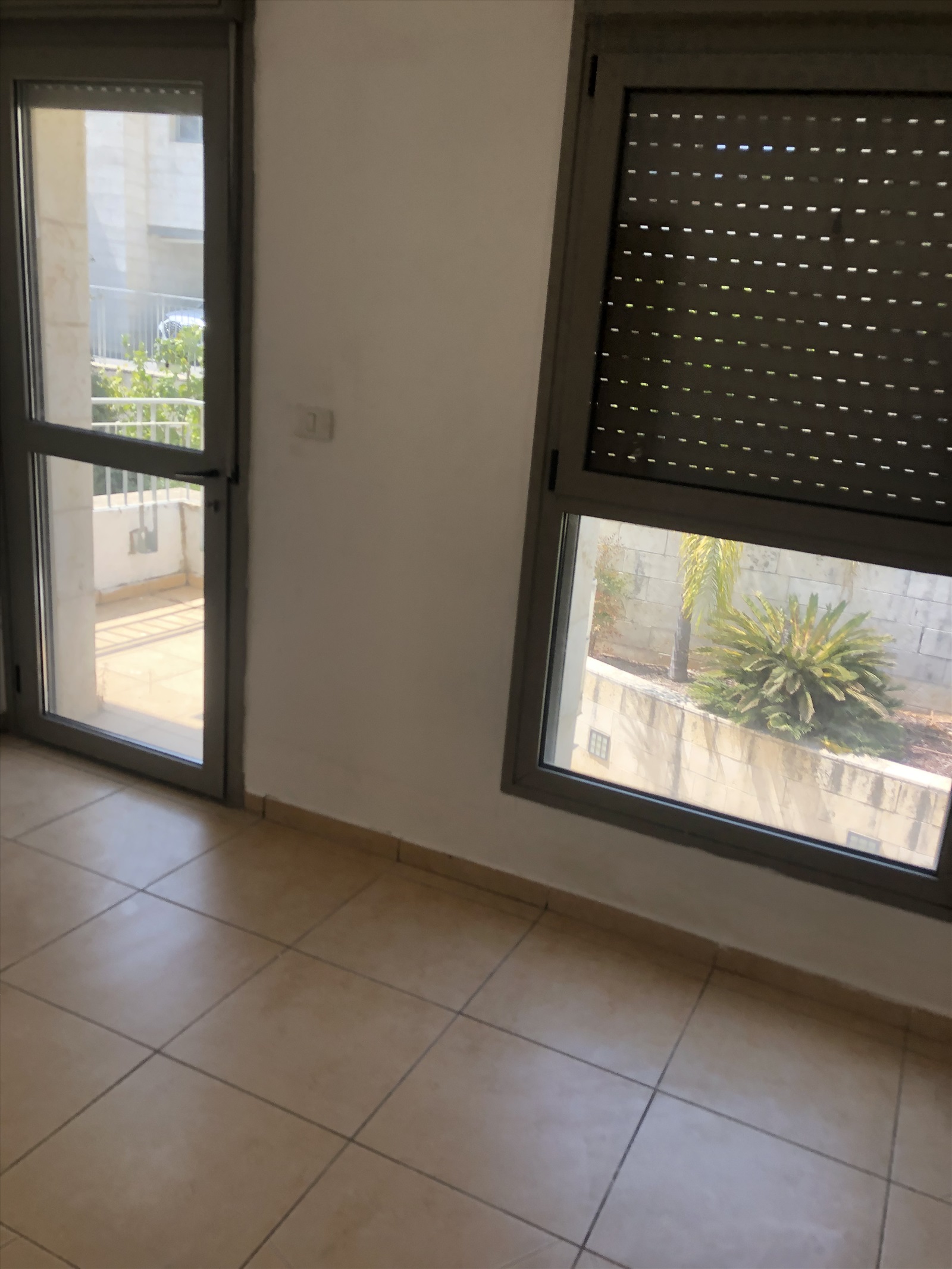 תמונה 4, קוטג 5 חדרים למכירה במודיעין מכבים רעות, שני, אבני חן