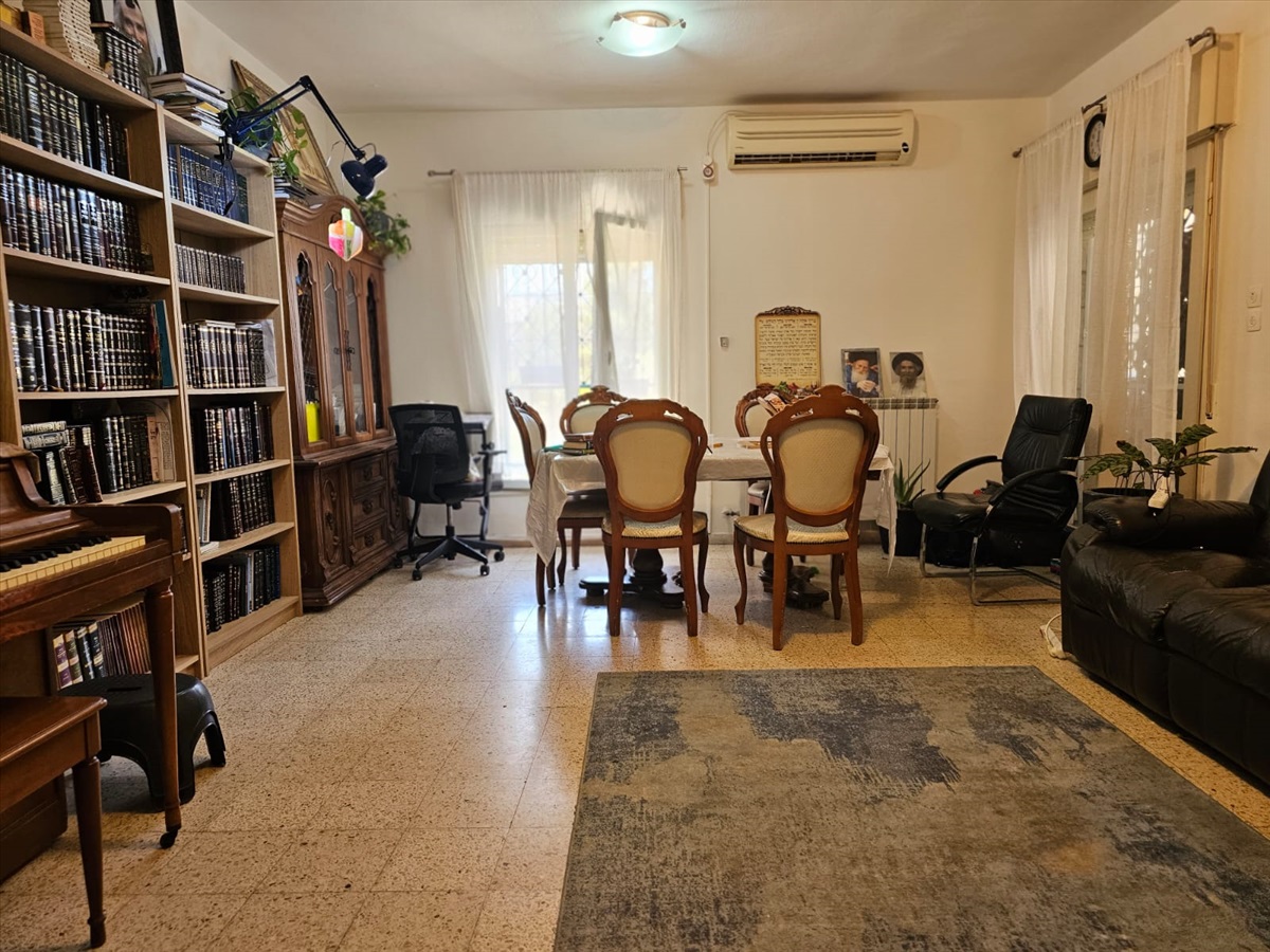 תמונה 1, דירה 4 חדרים למכירה בירושלים, מנדלי מוכר ספרים, טלביה