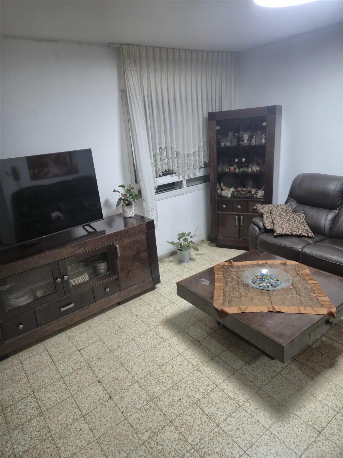 תמונה 1, דירה 4 חדרים למכירה בלוד, הדרים, נווה נוף - אקדמאים