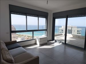 דירה למכירה 5 חדרים בנתניה אמנון ליפקין שחק 