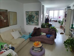 דירה למכירה 3.5 חדרים בבת ים ליבורנו רמת הנשיא 
