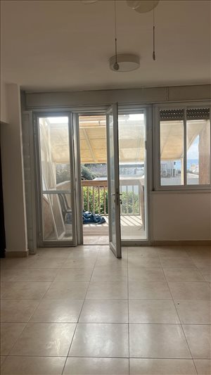 בית פרטי למכירה 4 חדרים בחבצלת השרון דרך הים 