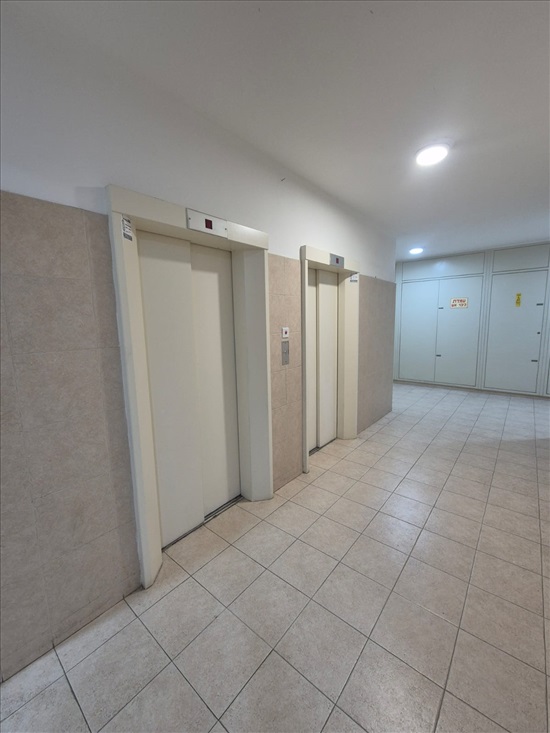 תמונה 2 ,דירה 4 חדרים למכירה ברחובות, זכריה חתוכה, רחובות החדשה