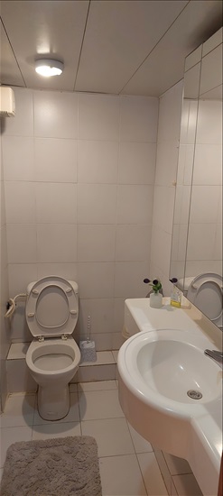 תמונה 5 ,דירת סטודיו 1 חדרים למכירה בקיסריה, רוטשילד, נאות גולף