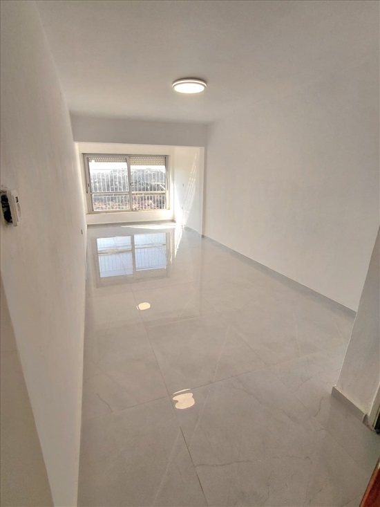 תמונה 11 ,דירה 3.5 חדרים למכירה בירושלים, הרב חיים חביב, קרית יובל