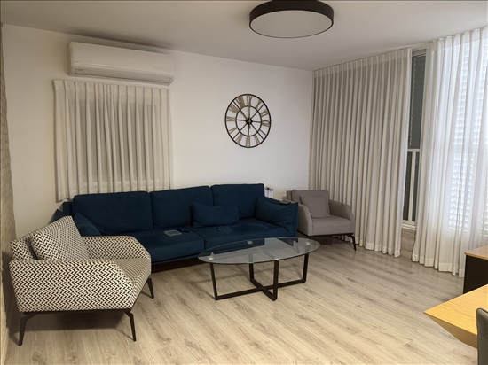 תמונה 2 ,דירת גג 4 חדרים למכירה בבת ים, עגנון, מרכז