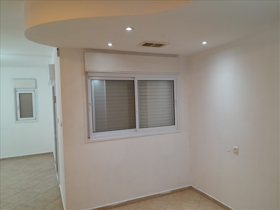 תמונה 4 ,דירת גן 4 חדרים למכירה בבאר שבע, יצחק שתל, רמות
