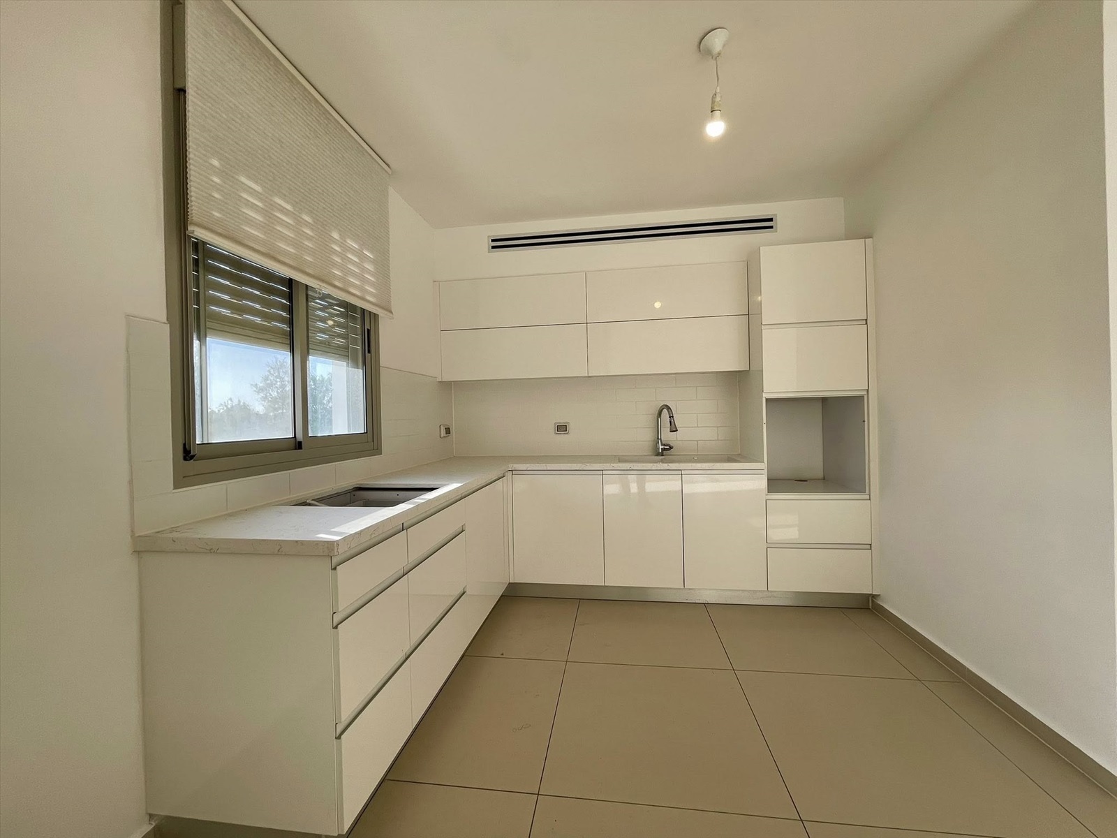 תמונה 4, דירה 4 חדרים למכירה באשקלון, בקעת סיירים, אגמים