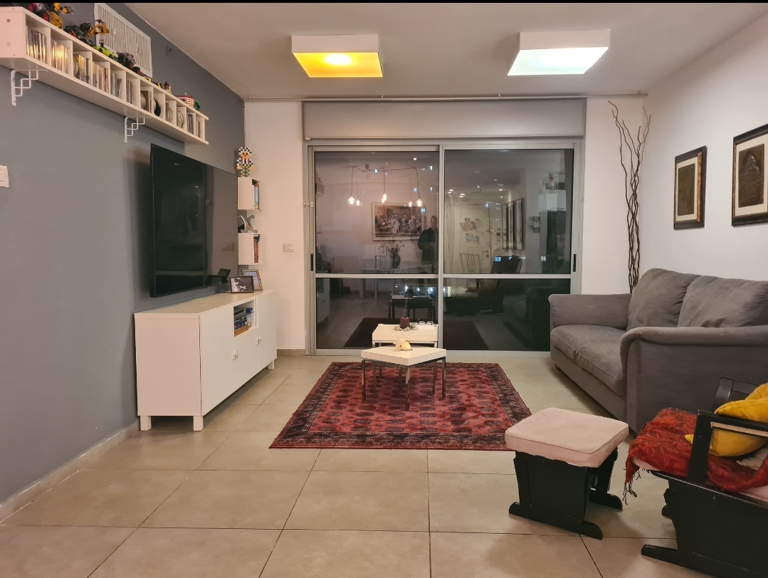 תמונה 1, דירה 4 חדרים למכירה בנתניה, הקליר 7, בן ציון