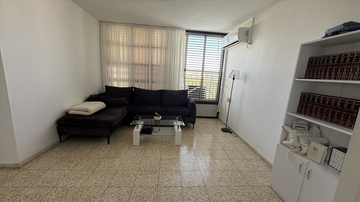 תמונה 1, דירה 4 חדרים למכירה באשדוד, חיים משה שפירא, רובע ד
