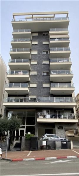 דירה למכירה 5 חדרים בחדרה תרנ''א 