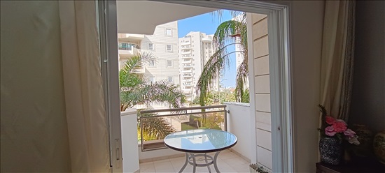 תמונה 1 ,דירה 4 חדרים למכירה בראשון לציון, מבצע נחשון, נווה ים