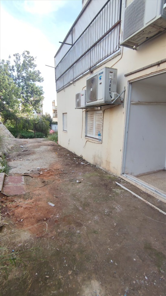 תמונה 3 ,דירת גן 5.5 חדרים למכירה בעמנואל, הבעש''ט, כ