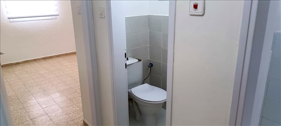 תמונה 2 ,דירה 3 חדרים למכירה בלוד, אריה רובין, משמר נוף