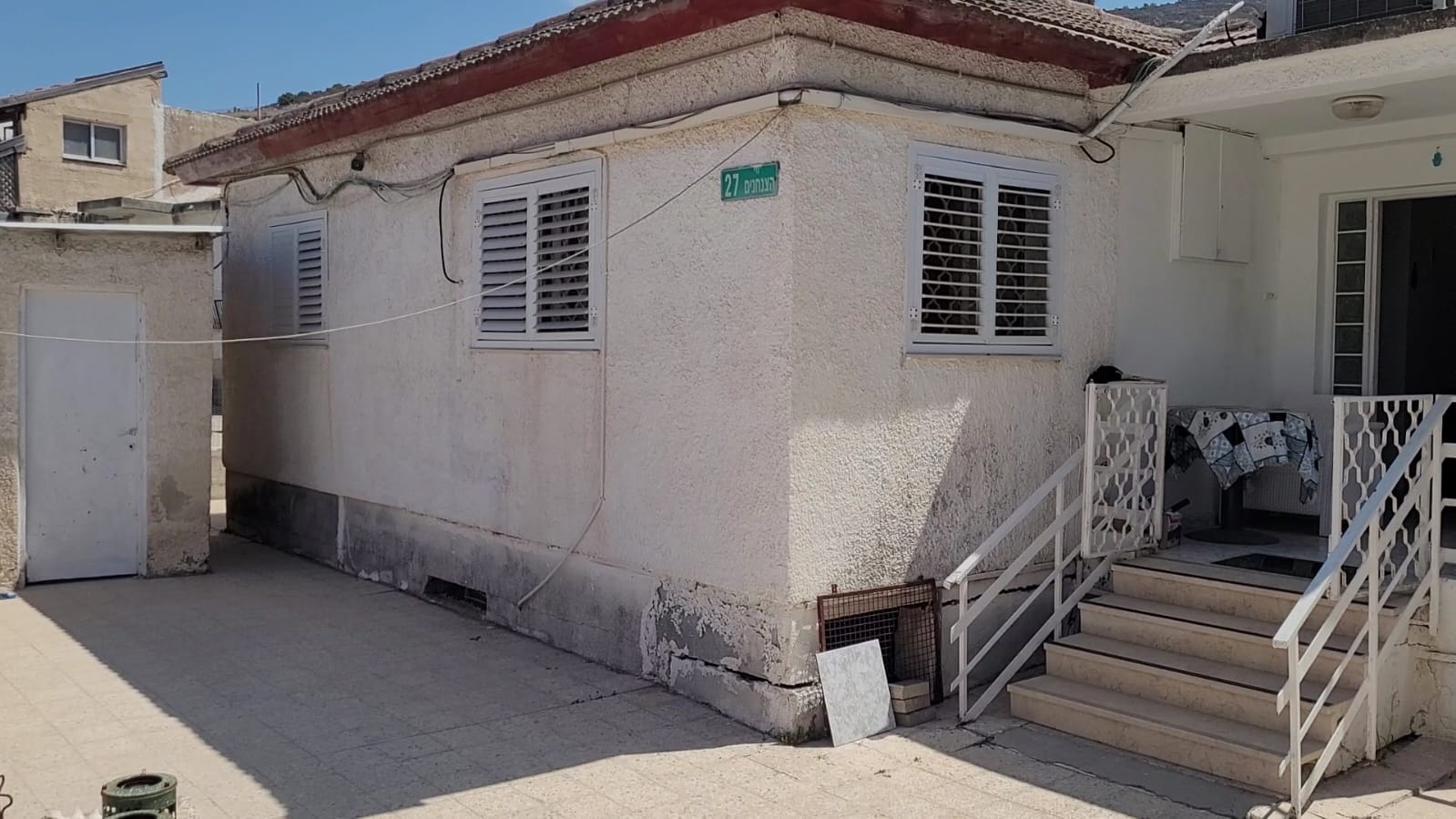 תמונה 3, דו משפחתי 5 חדרים למכירה בטירת כרמל, הצנחנים, 27