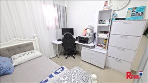 דירה למכירה 5 חדרים בבת ים אנה פרנק 