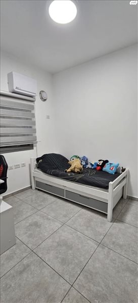 דירה למכירה 4 חדרים בחולון חולון אגרובנק 