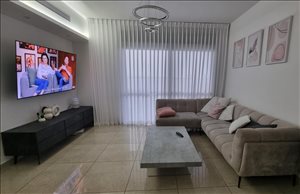 דירה למכירה 4 חדרים בקרית מלאכי אהובה עוזרי המחנה 