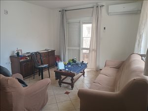דירה למכירה 3.5 חדרים בקרית ארבע נחל אשכול 