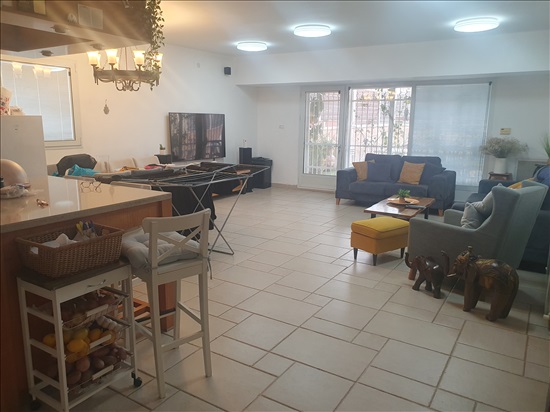 תמונה 10 ,דירה 4 חדרים למכירה בירושלים, אליהו מרידור , פסגת זאב מזרח