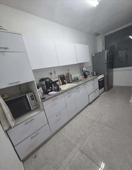 תמונה 7 ,דירה 2.5 חדרים למכירה באזור, קפלן , יצחק שדה 
