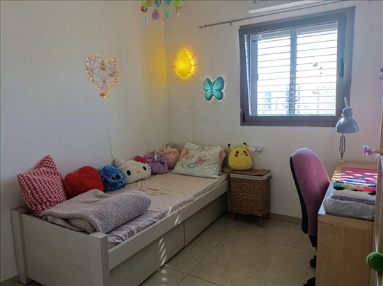 תמונה 8 ,דירה 5 חדרים למכירה בקרית מוצקין, זלמן שזר , נווה גנים