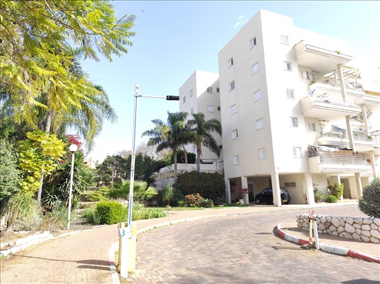 תמונה 8 ,דירה 4 חדרים למכירה ברחובות, מנחם מששוילי, גבעתי