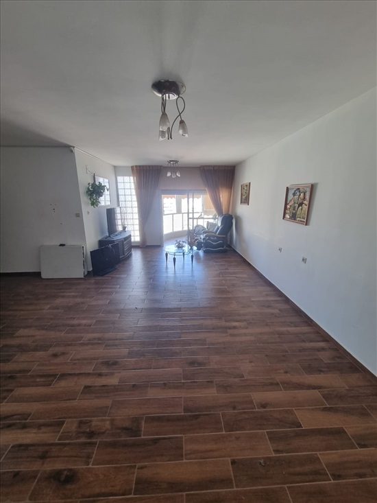 תמונה 1 ,דירה 4 חדרים למכירה באשדוד, החלוצים , סיטי