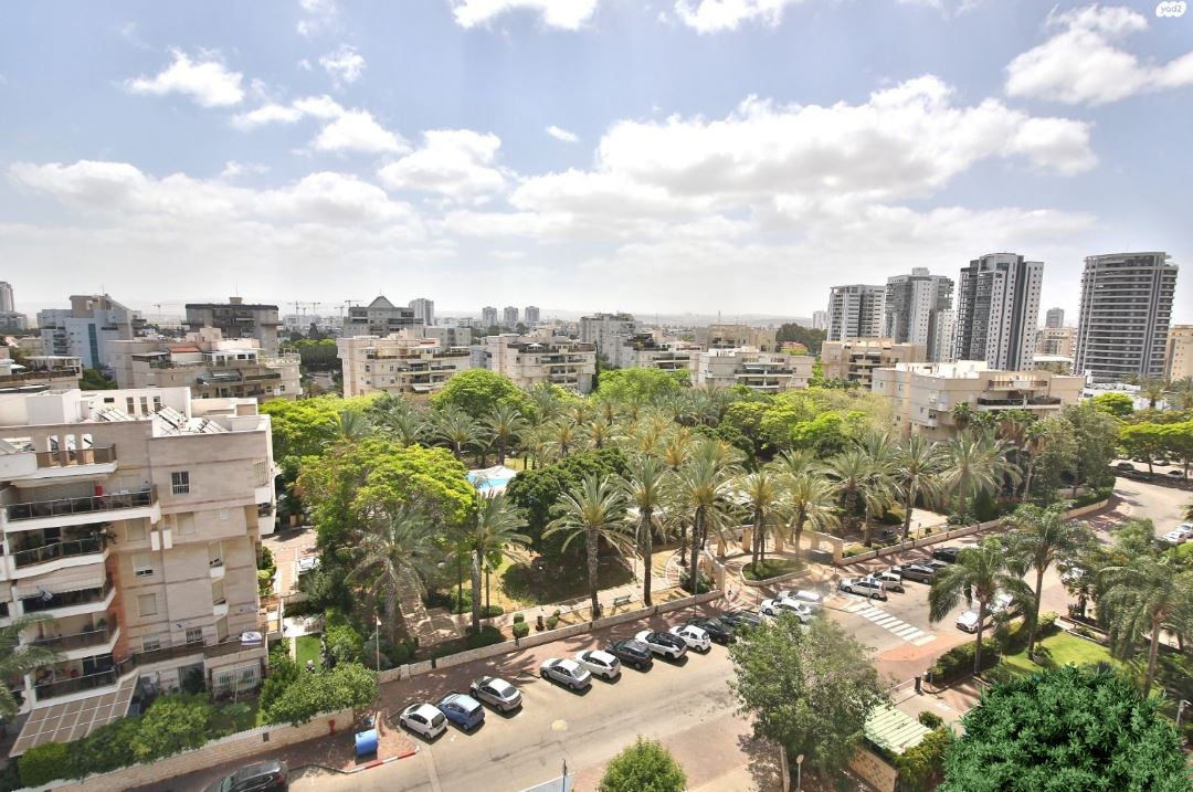 תמונה 2, דירה 3 חדרים למכירה בקרית מוצקין, יצחק בן צבי, נווה גנים