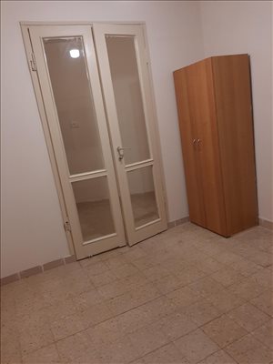 דירת גן, 2.5 חדרים, רבי זעירא 4 א, ירושלים  