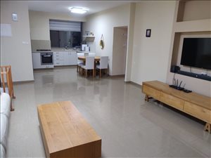 דירה למכירה 3.5 חדרים בראשון לציון קרן קיימת לישראל נאות שקמה 